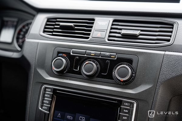Utilitaire Volkswagen Caddy Van Aménagé 1.4 TGI 110 Ch Business Line Gaz de ville
