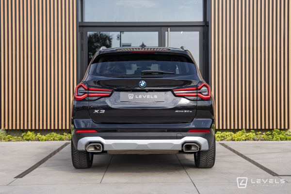 BMW X3 xDrive30e 292 ch Business Design BVA8