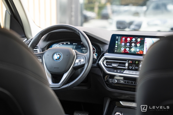 BMW X3 xDrive30e 292 ch Business Design BVA8