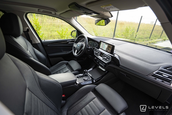 BMW X3 xDrive30e 292 ch Business Design BVA8