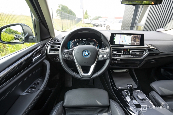 BMW X3 xDrive30e 292 ch Business Design BVA8