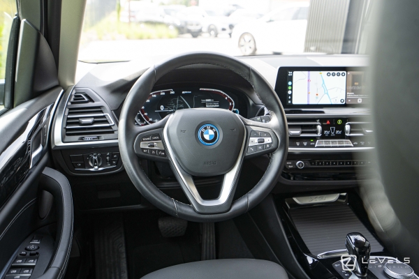 BMW X3 xDrive30e 292 ch Business Design BVA8