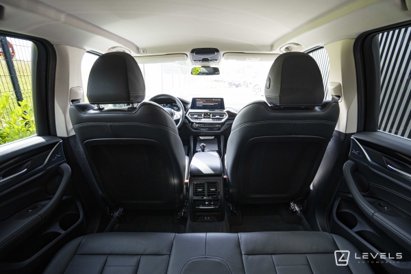 BMW X3 xDrive30e 292 ch Business Design BVA8