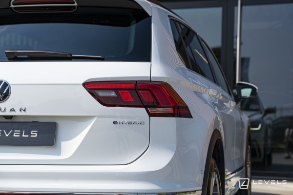  Volkswagen Tiguan R-LINE 1.4 E-hybrid 245 ch DSG6