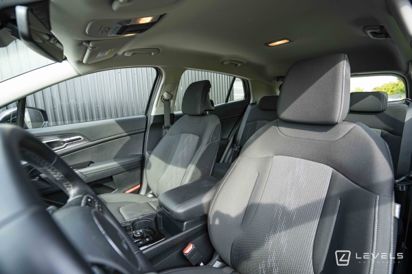 Kia SPORTAGE 215 ch 1.6 T-GDI HEV ACTIVE BUSINESS BVA6