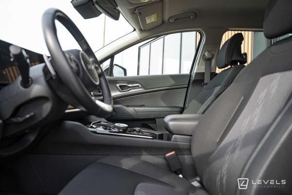 Kia SPORTAGE 215 ch 1.6 T-GDI HEV ACTIVE BUSINESS BVA6