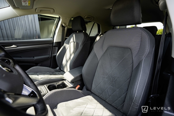  Volkswagen GOLF 8 eHybrid 204 ch DSG6 Finition Style