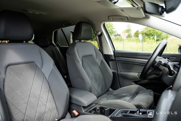  Volkswagen GOLF 8 eHybrid 204 ch DSG6 Finition Style