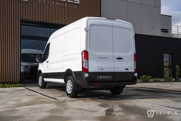 Utilitaire FORD TRANSIT 2T 350 L2H2 2.0 EcoBlue 130 Ch S&S Trend Business