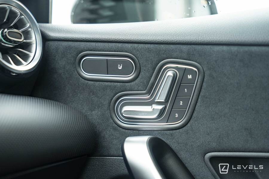 Mercedes Classe A Berline 250E AMG LINE 8G-DCT