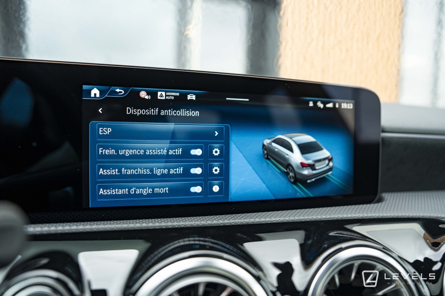 Mercedes Classe A Berline 250E AMG LINE 8G-DCT