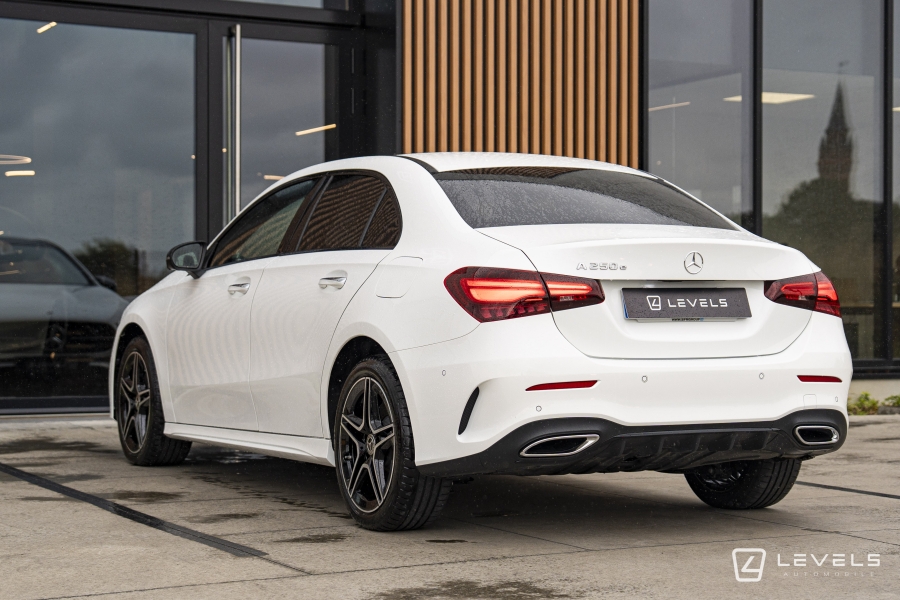 Mercedes Classe A Berline 250E AMG LINE 8G-DCT