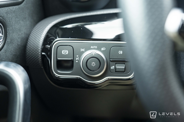 Mercedes Classe A Berline 250E AMG LINE 8G-DCT