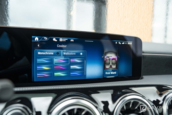 Mercedes Classe A Berline 250E AMG LINE 8G-DCT