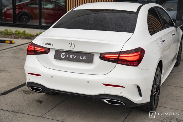 Mercedes Classe A Berline 250E AMG LINE 8G-DCT