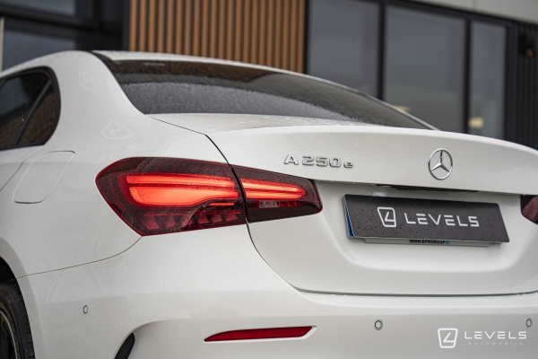 Mercedes Classe A Berline 250E AMG LINE 8G-DCT
