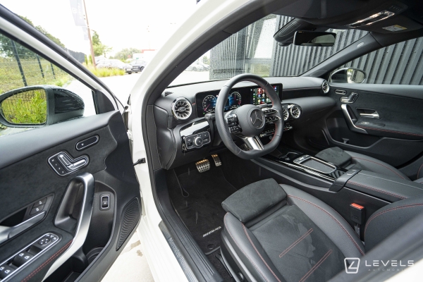 Mercedes Classe A Berline 250E AMG LINE 8G-DCT