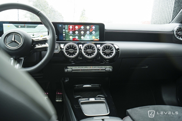 Mercedes Classe A Berline 250E AMG LINE 8G-DCT