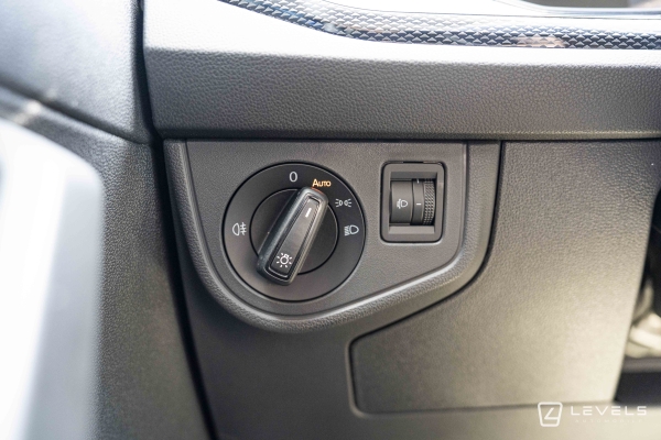  Volkswagen Taigo Life Plus 1.0 TSI BVM6