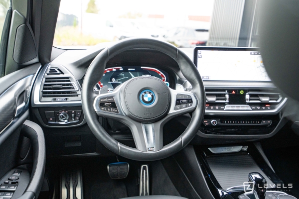 BMW X3 xDrive30e 292 ch M Sport BVA8