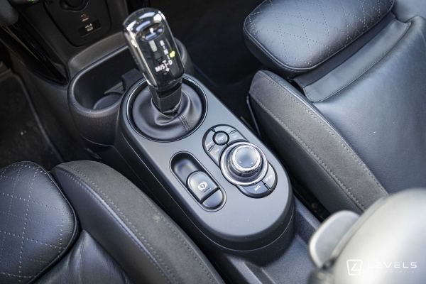 MINI Cooper S 178 ch John Cooper Works BVA7