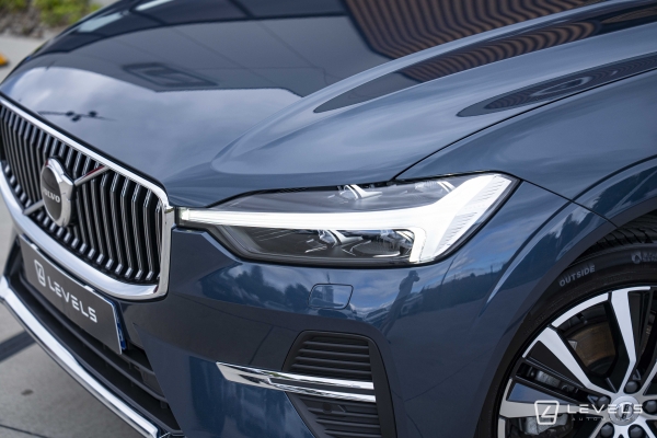 Volvo XC60 T6 253 + 145 ch Recharge Ultimate Style Chrome