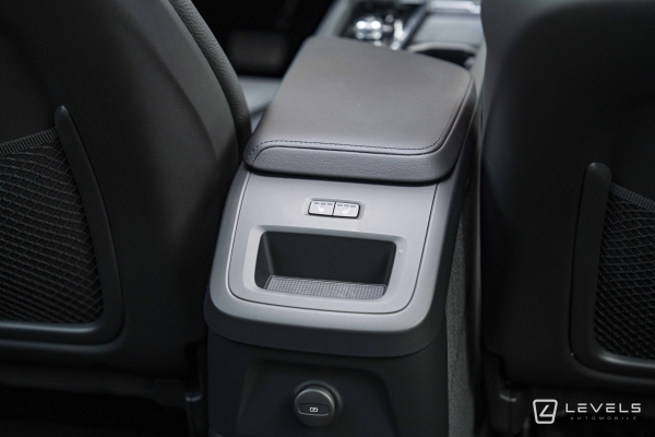 Volvo XC60 T6 253 + 145 ch Recharge Ultimate Style Chrome