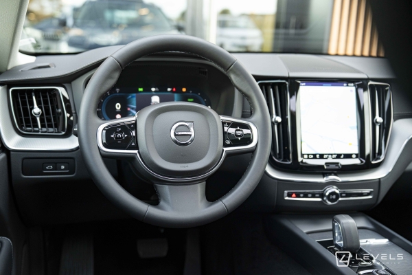 Volvo XC60 T6 253 + 145 ch Recharge Ultimate Style Chrome