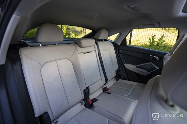 Audi Q3 Sportback 45 TFSIe 245 ch S Line