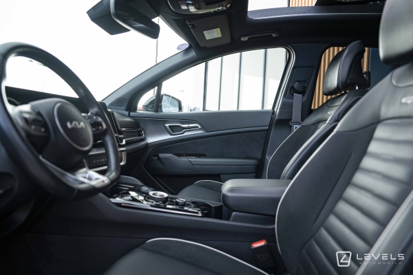 Kia SPORTAGE GT-Line Premium 265 ch Plug In Hybrid 4WD 1.6 T-GDI BVA6