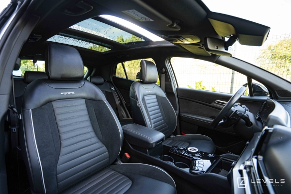 Kia SPORTAGE GT-Line Premium 265 ch Plug In Hybrid 4WD 1.6 T-GDI BVA6