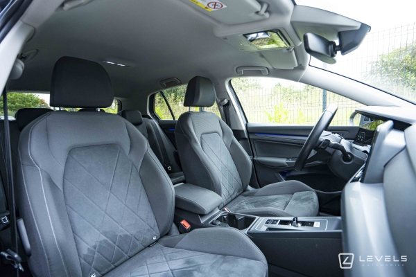  Volkswagen GOLF 8 eHybrid 204 ch DSG6 Finition Style