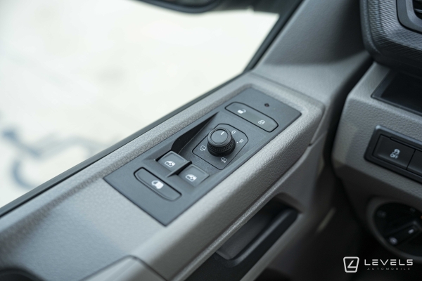 Utilitaire VOLKSWAGEN TRANSPORTER FOURGON T6 TDI 150 ch L2H1 Business Line