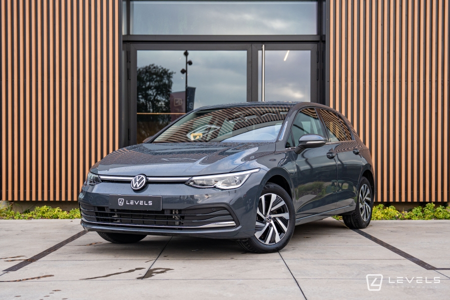 GOLF 8 eHybrid 204 ch DSG6 Finition Style