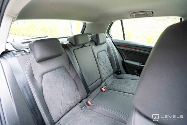  Volkswagen GOLF 8 eHybrid 204 ch DSG6 Finition Style