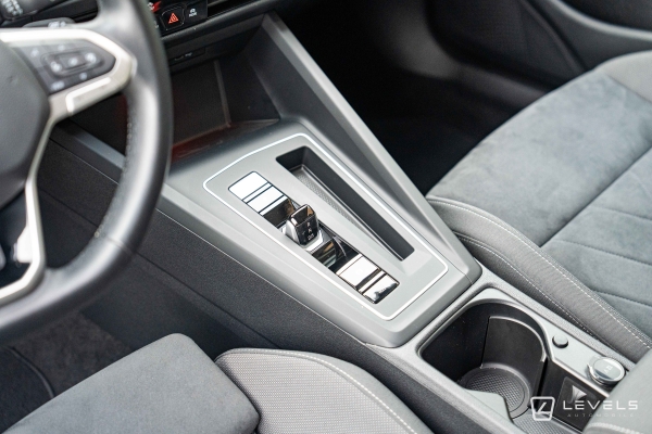  Volkswagen GOLF 8 eHybrid 204 ch DSG6 Finition Style