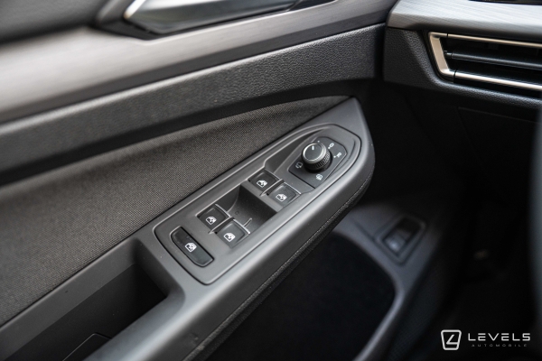  Volkswagen GOLF 8 eHybrid 204 ch DSG6 Finition Style