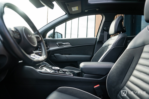 Kia SPORTAGE GT-Line Premium 265 ch Plug In Hybrid 4WD 1.6 T-GDI BVA6