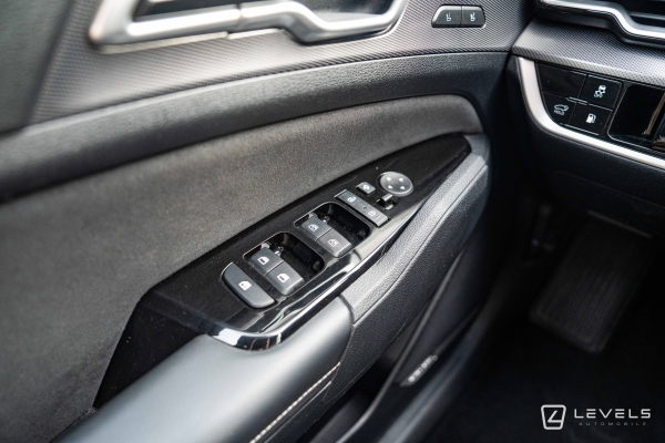 Kia SPORTAGE GT-Line Premium 265 ch Plug In Hybrid 4WD 1.6 T-GDI BVA6