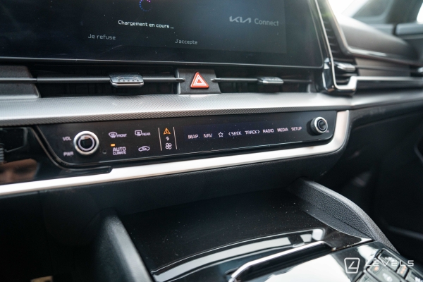 Kia SPORTAGE GT-Line Premium 265 ch Plug In Hybrid 4WD 1.6 T-GDI BVA6