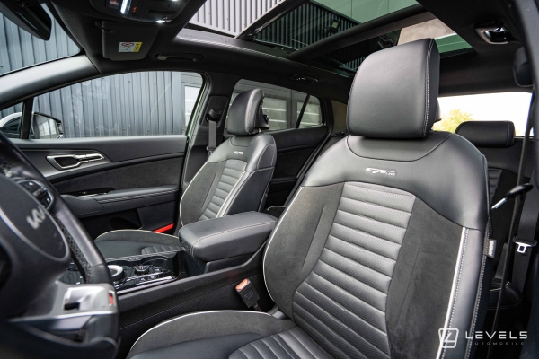 Kia SPORTAGE GT-Line Premium 265 ch Plug In Hybrid 4WD 1.6 T-GDI BVA6