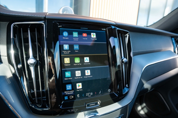  Volvo XC60 T6 253 + 145 ch Recharge Ultimate Style Dark