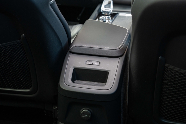  Volvo XC60 T6 253 + 145 ch Recharge Ultimate Style Dark