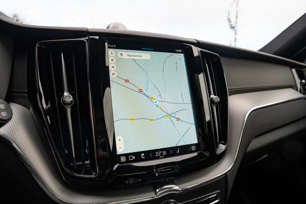  Volvo XC60 T6 253 + 145 ch Recharge Ultimate Style Dark