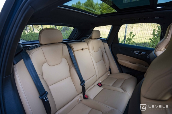 Volvo XC60 T8 310ch + 145 ch Recharge Ultimate Style Chrome