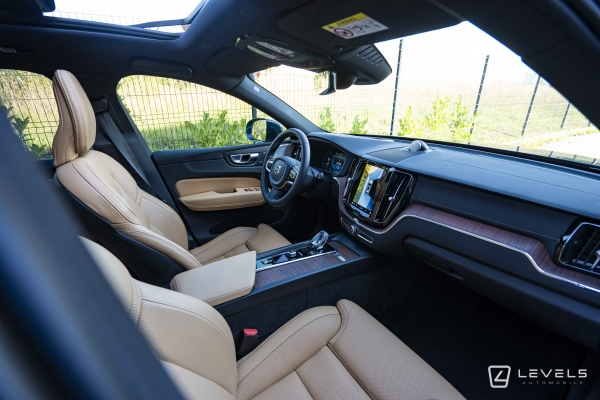 Volvo XC60 T8 310ch + 145 ch Recharge Ultimate Style Chrome