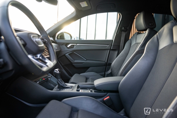 Audi Q3 45 TFSI e 245 ch S-Line S-TRONIC 6