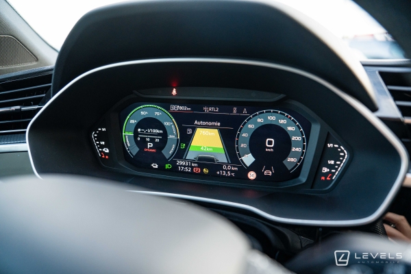 Audi Q3 45 TFSI e 245 ch S-Line S-TRONIC 6