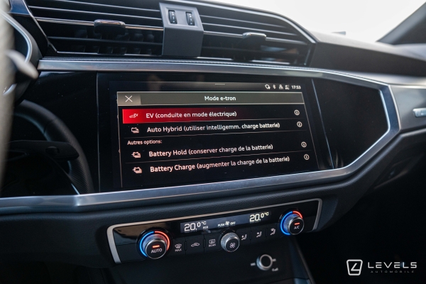 Audi Q3 45 TFSI e 245 ch S-Line S-TRONIC 6