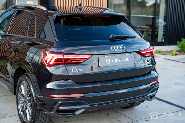 Audi Q3 45 TFSI e 245 ch S-Line S-TRONIC 6